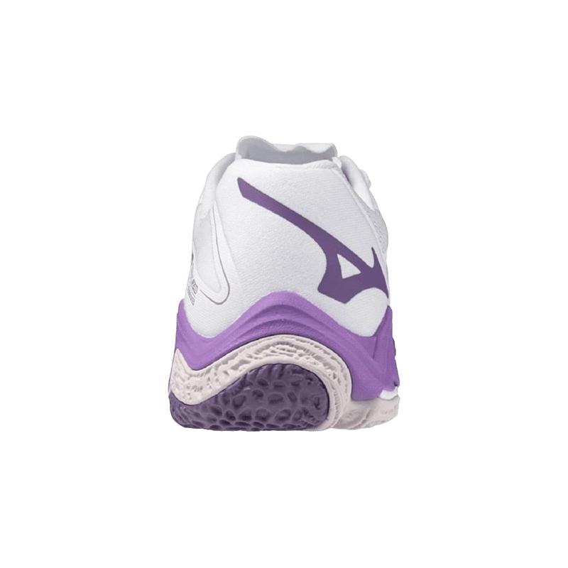 Кроссовки женские Mizuno Wave Lightning Z8 (White/VioletIndigo/CamelliaRos)