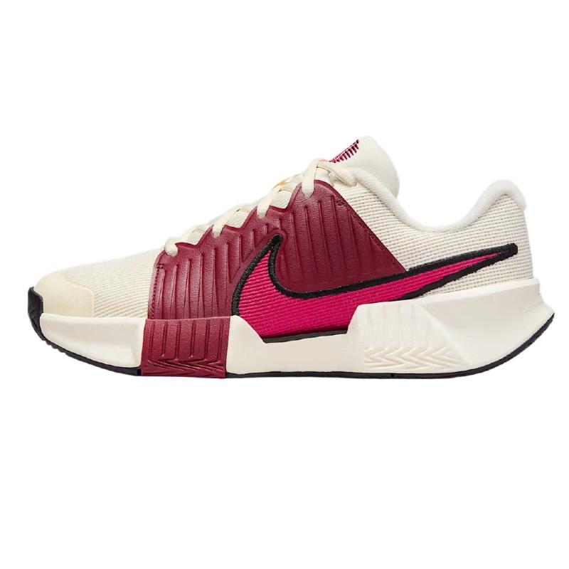 Кроссовки женские Nike GP Challenge Pro - Pale Ivory/Sail/Team Red/Rush