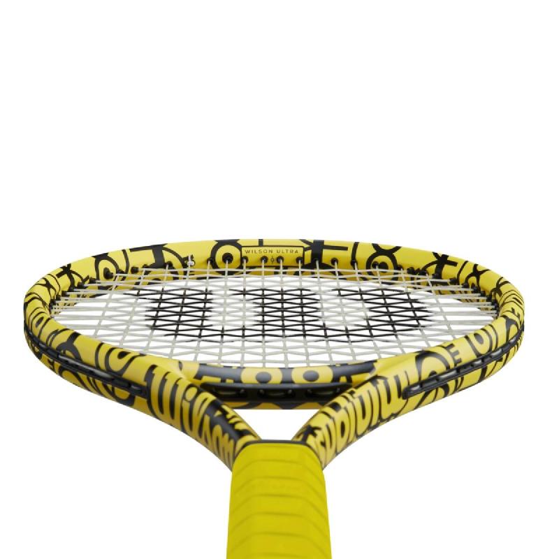 Теннисная ракетка Wilson Ultra 100 V3.0 Minions Edition